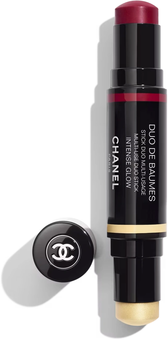 Chanel DUO DE BAUMES transparent product cutout